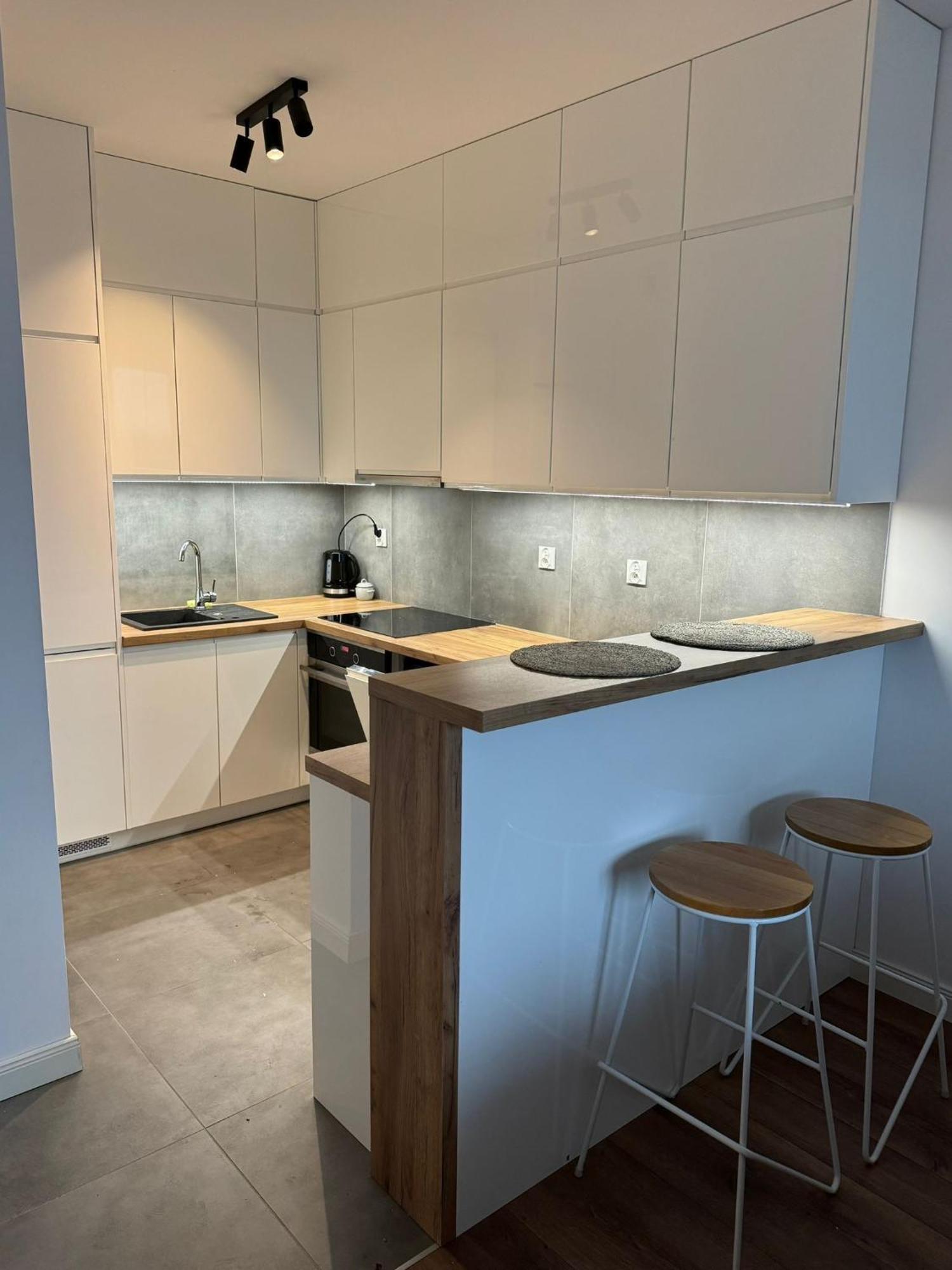Sky Tower Self Check In 1 Bedroom Apartment Rzeszów Exteriér fotografie
